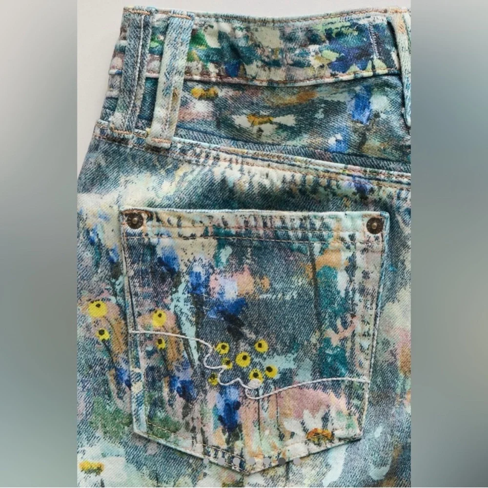NWT FREE PEOPLE The Tennessee Low Rise Illusions Jeans
$198 - Picture 8 of 9